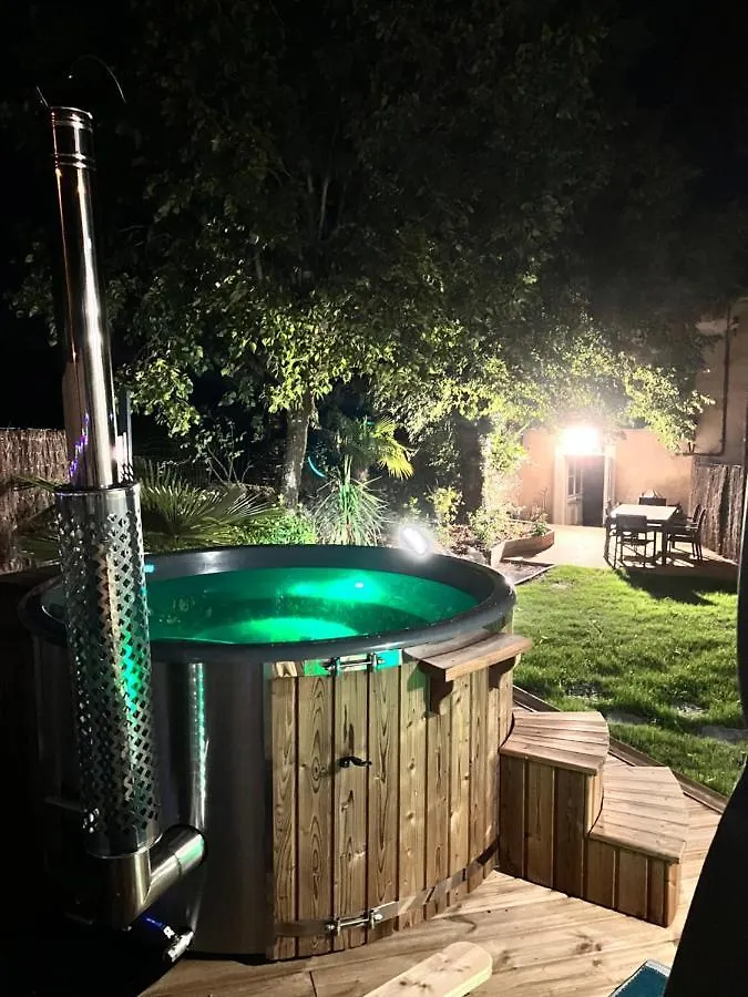Maison Boheme Avec Bain Nordique Ceyzerieu