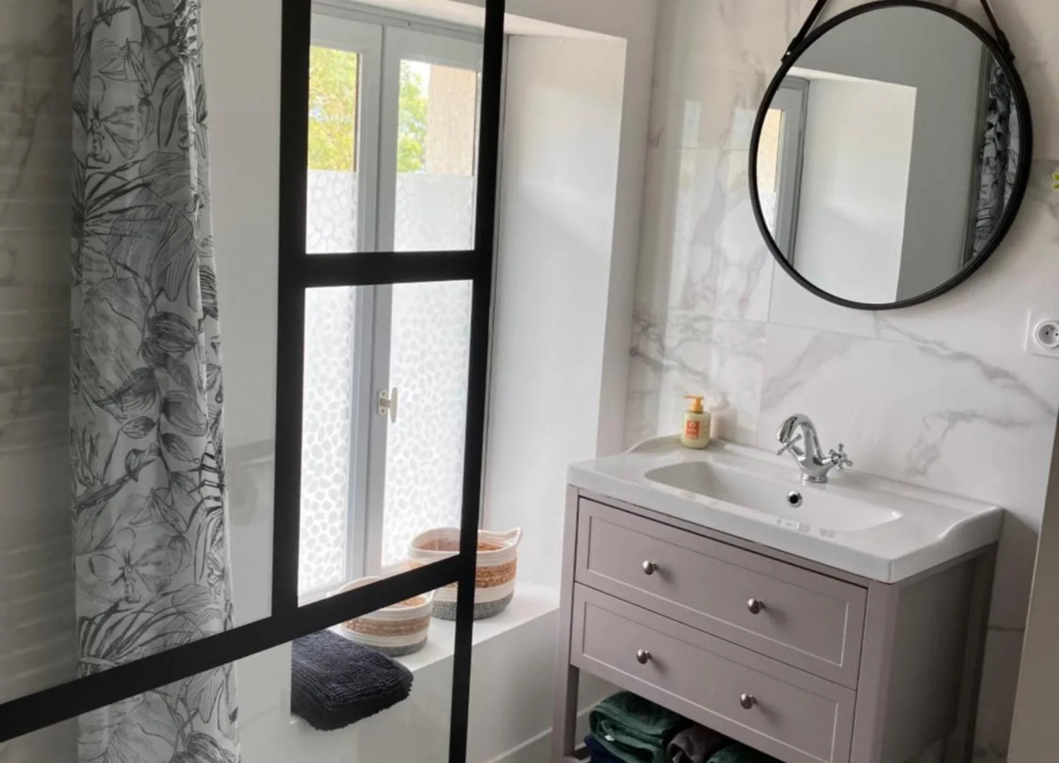 Maison Boheme Avec Bain Nordique Ceyzerieu Holiday home